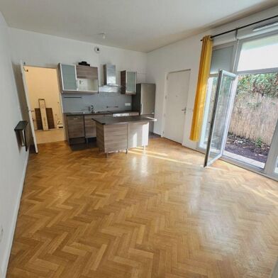 Appartement 2 pièces 940 €