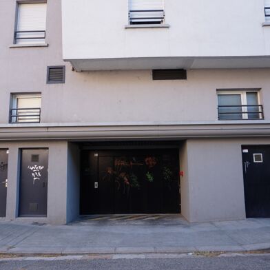 Garage  15500 €