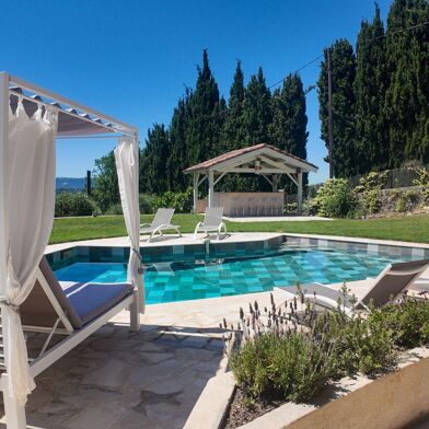 Maison 5 pièces 1390000 €