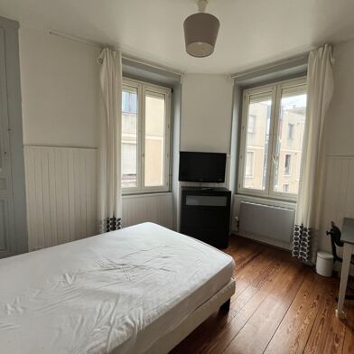 Appartement 3 pièces 166000 €