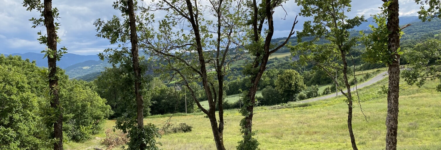 Terrain  800 m² à vendre à Pelleautier (05000)