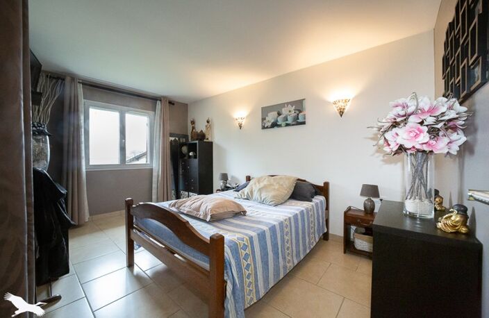Vente maison 4 pièces 140 m² Cavignac (33620) — photo 5