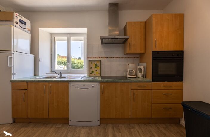 Maison en pierre de 5 pièces principales — photo 3