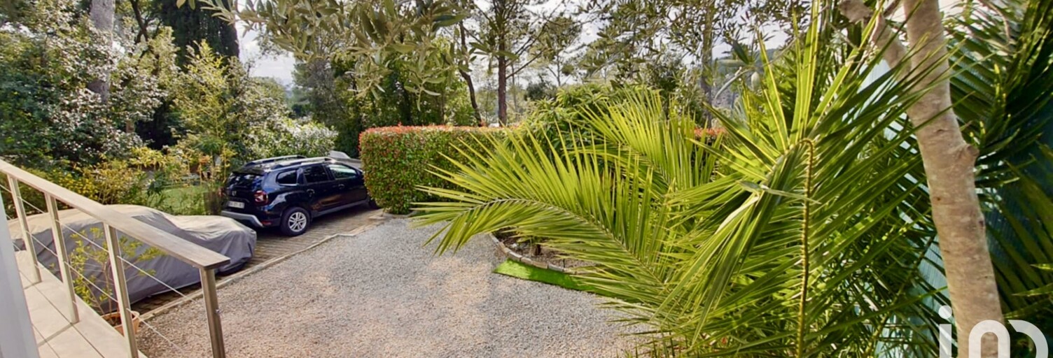 Terrain  200 m² à vendre à Fréjus (83600)