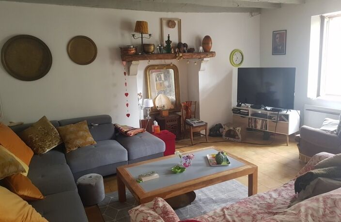 Maison en pierre de 4 pièces principales — photo 3