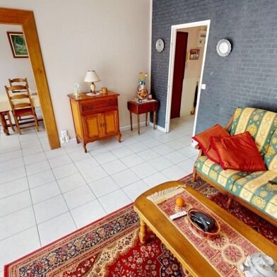 Appartement 4 pièces 144000 €