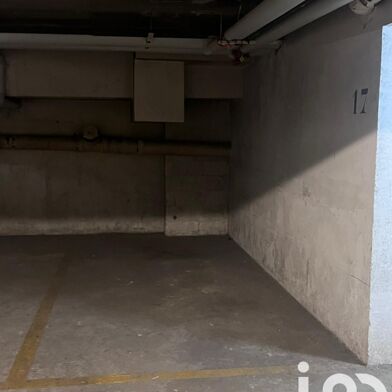 Garage  10000 €