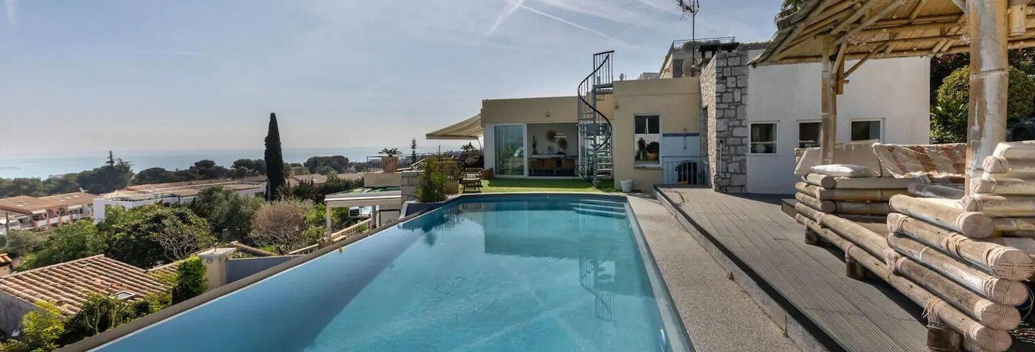 Appartement 5 Pièces 157 m² à vendre à Villeneuve-Loubet (06270)