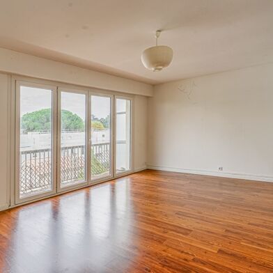 Appartement 4 pièces 284999 €