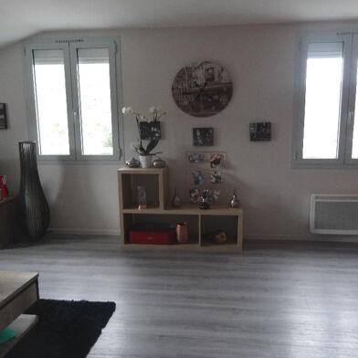 Appartement 3 pièces 459 €