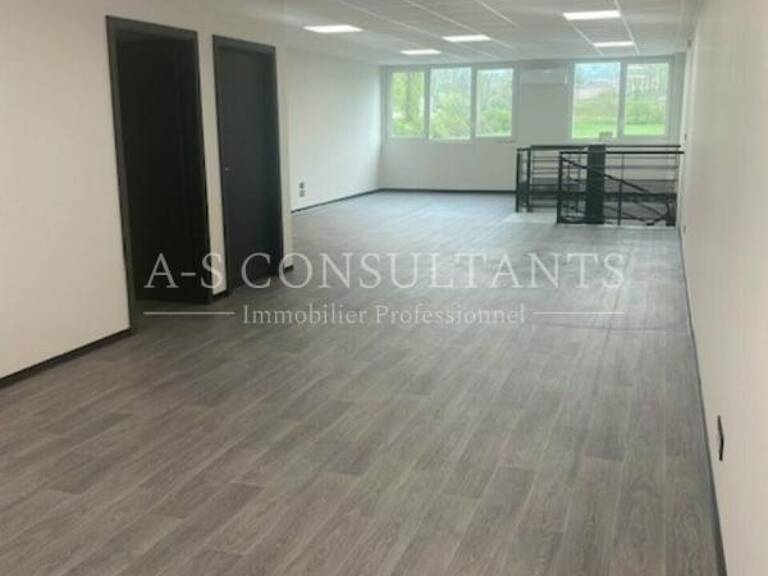 BUREAUX A LOUER — photo 1