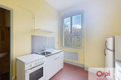 Appartement 1 pièces 250 €