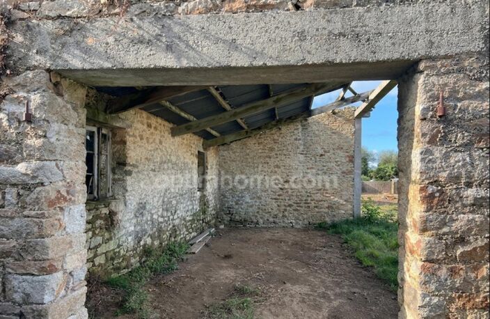 Tourch (29) : Terrain à bâtir de 830 m2 viabilisé avec bâtisses en pierre à rénover — photo 5