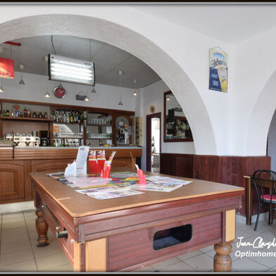 Commerce 8 pièces 92000 €