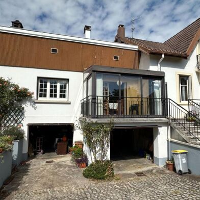 Maison 9 pièces 215000 €