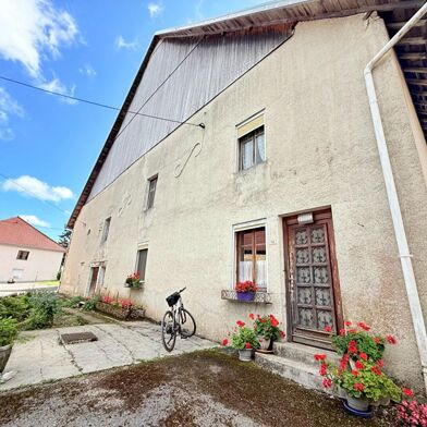 Maison 12 pièces 100000 €