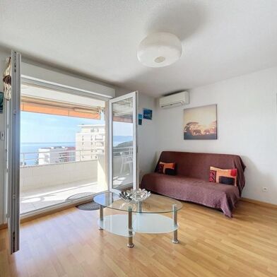 Appartement 2 pièces 880 €