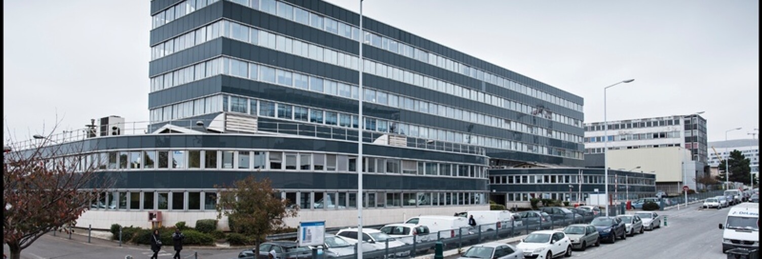 Bureau 17 Pièces 527 m² à louer à Nanterre (92000)