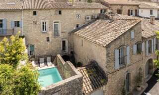 Maison 12 Pièces 455 m² à vendre à Lagnes (84800)