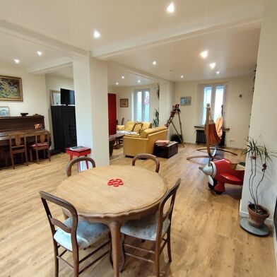 Maison 6 pièces 249000 €