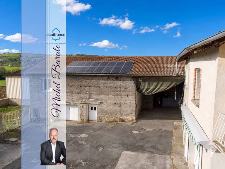 Dpt Rhône (69), à vendre AVEIZE,  Ferme, 4 chambres et nombreuses dépendances — photo 1