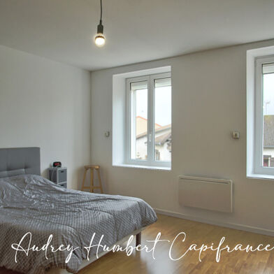 Appartement 6 pièces 141000 €