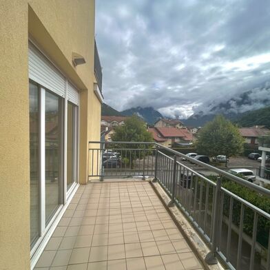 Appartement 3 pièces 234000 €