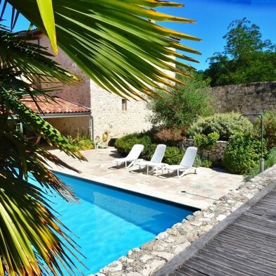 Maison 8 pièces 540000 €