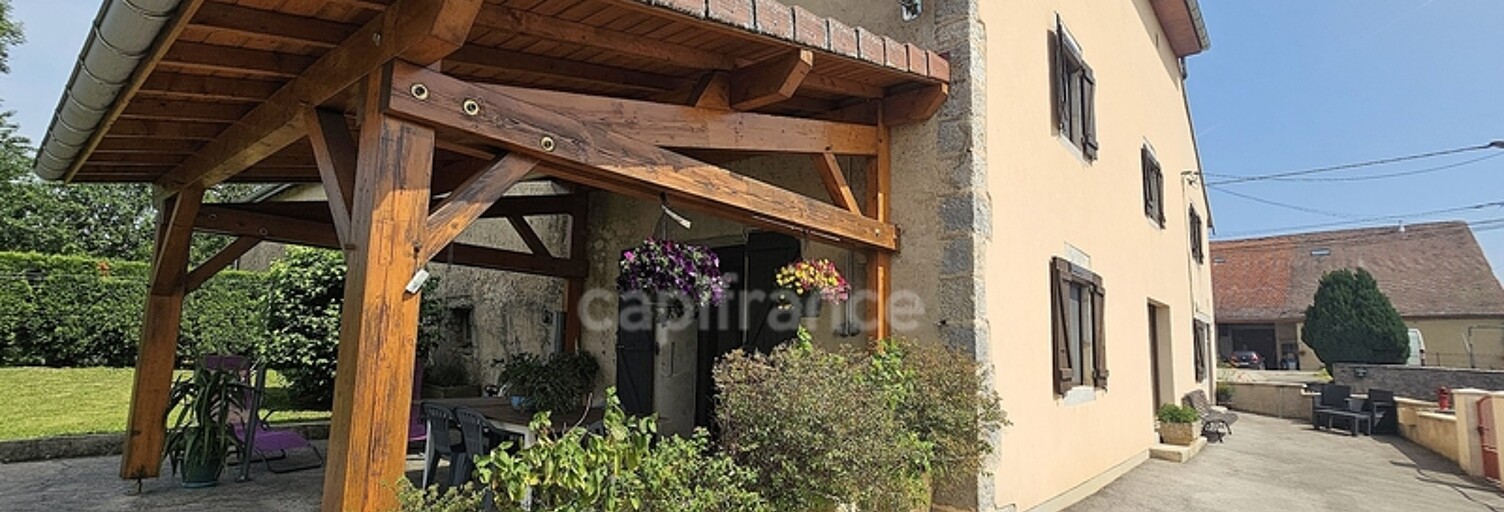 Maison 6 Pièces 172 m² à vendre à Levier (25270)