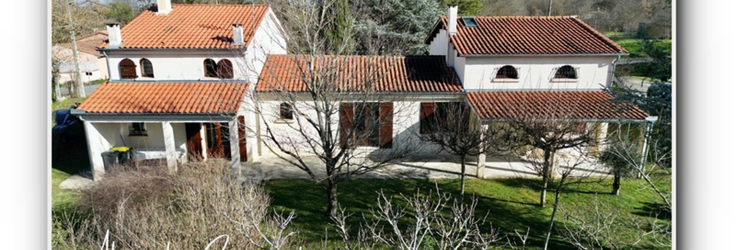 Maison 8 Pièces 208 m² à vendre à Saïx (81710)