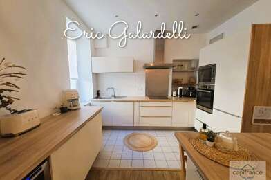 Appartement 4 pièces 385000 €