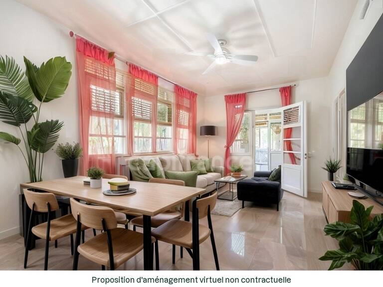 Propriété rare avec maison + 3 logements indépendants – 1850 m² constructible – Basse-Terre centre — photo 1