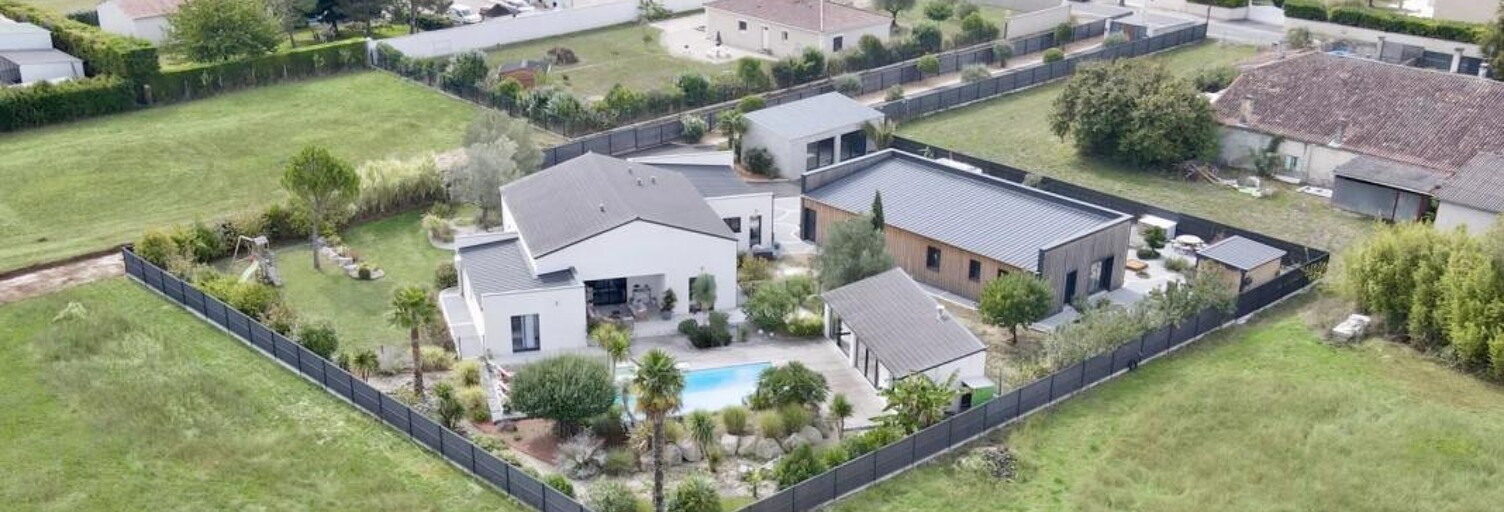 Maison 13 Pièces 186 m² à vendre à Sonnac (17160)