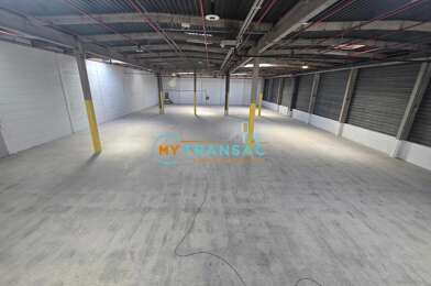 Local industriel  21854 €
