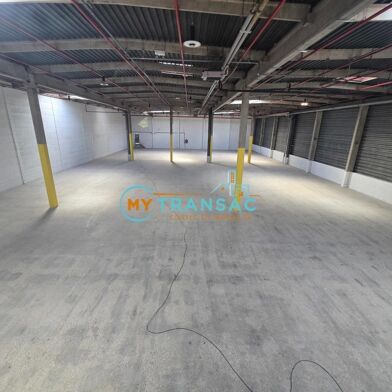 Local industriel  21854 €