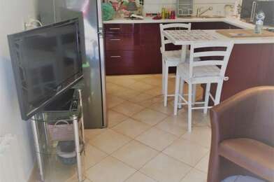 Maison 1 pièces 650 €