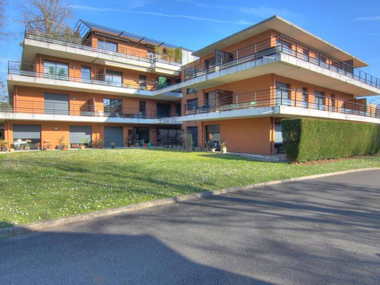 Appartement À Vendre — photo 1
