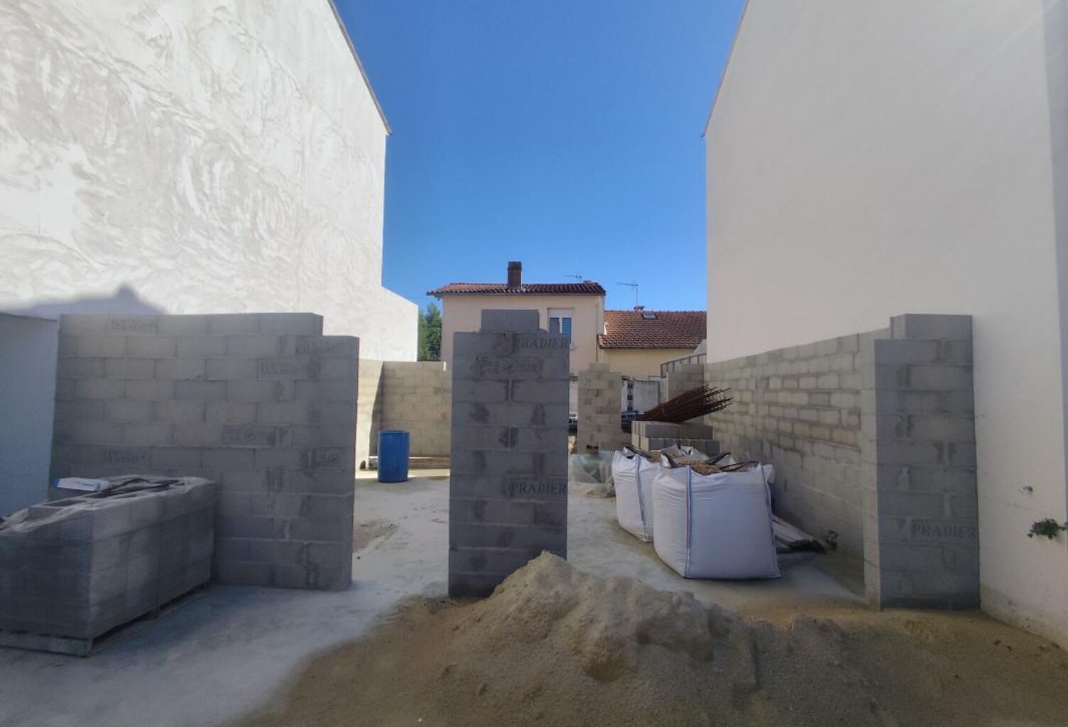 Terrain À Vendre Avignon Extra-Muros 174 m² — photo 1