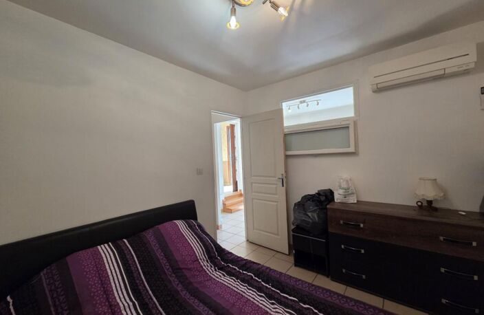 Maison en pierres avec 2 logements indépendants — photo 3