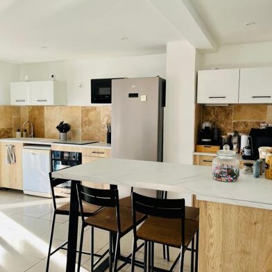 Appartement 3 pièces 210000 €