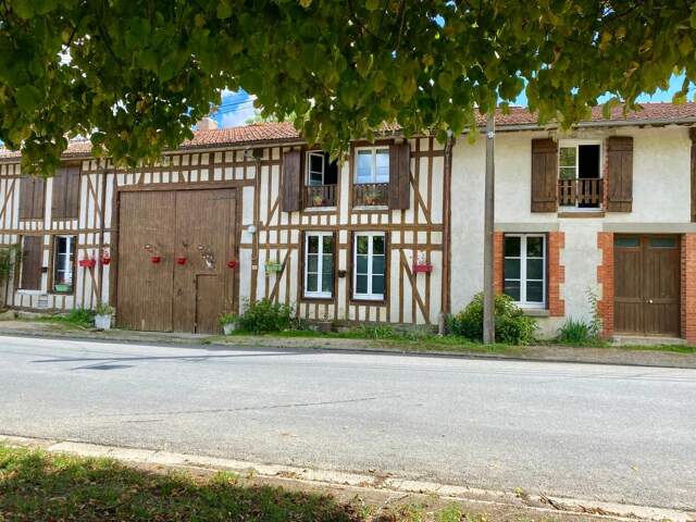 Maison À Vendre — photo du bien