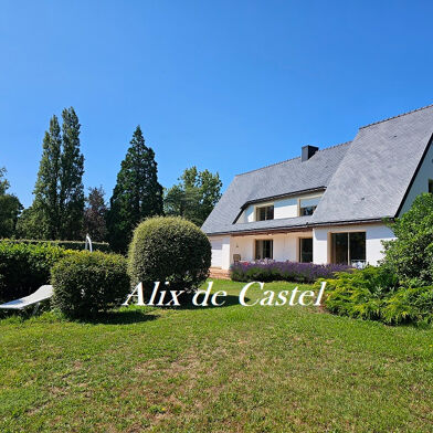 Maison 8 pièces 1243200 €