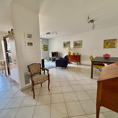 Appartement 4 pièces 356900 €