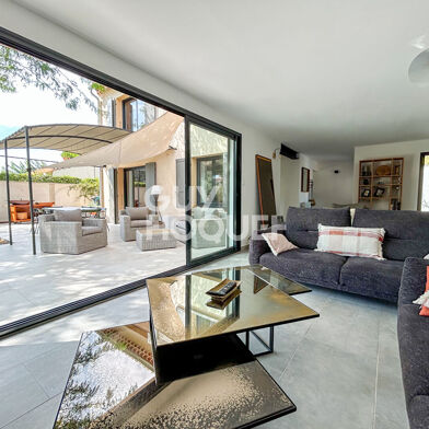 Maison 6 pièces 749000 €