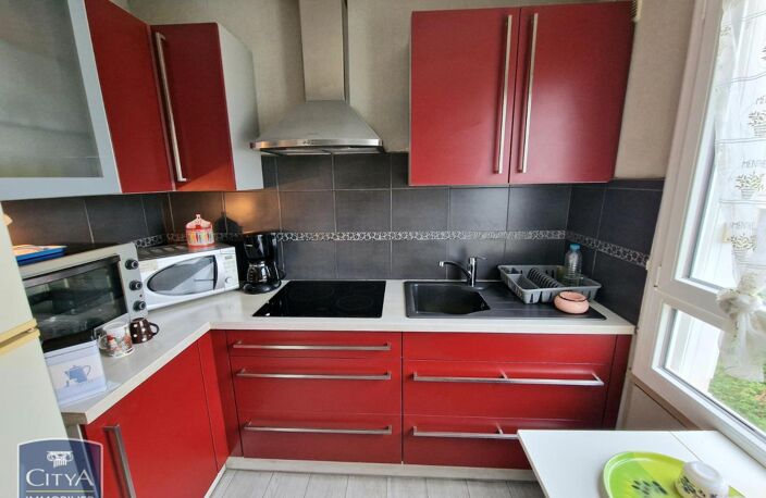 Vente appartement 2 pièces 47 m² Saumur (49400) — photo 2