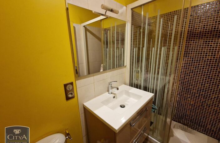 Vente appartement 2 pièces 47 m² Saumur (49400) — photo 4