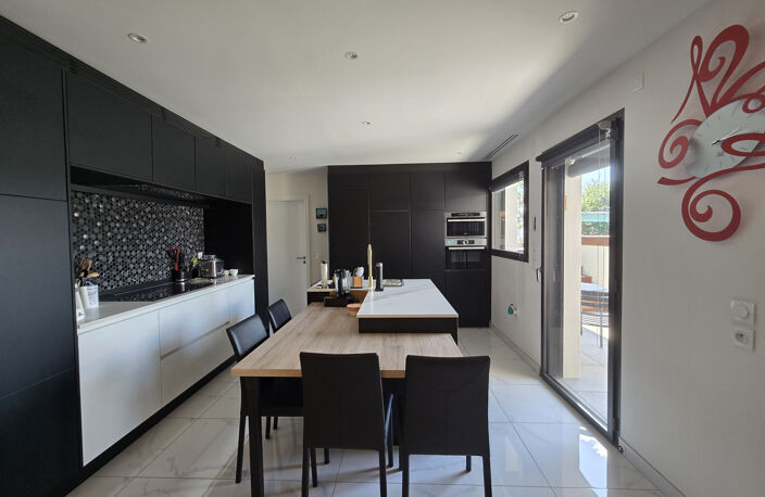Exceptionnel appartement T5 avec piscine à Valence ! — photo 4