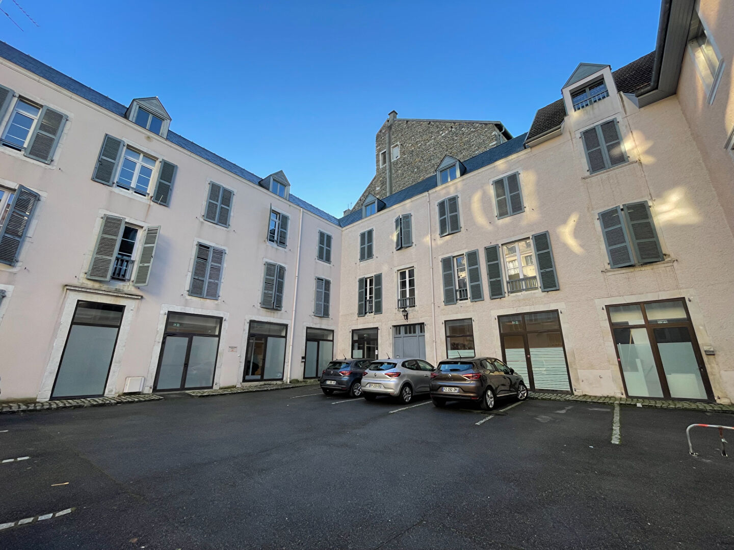 Bureau  à louer Pau 64000