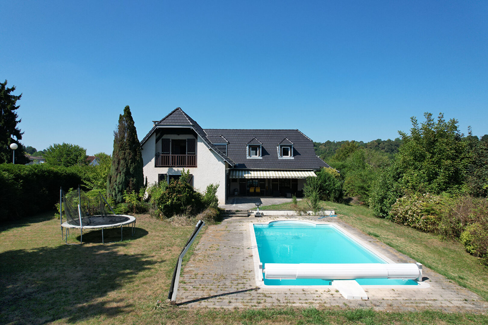 Villa / Maison  T8 à vendre Oloron-Sainte-Marie 64400