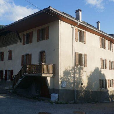 Maison 7 pièces 335000 €